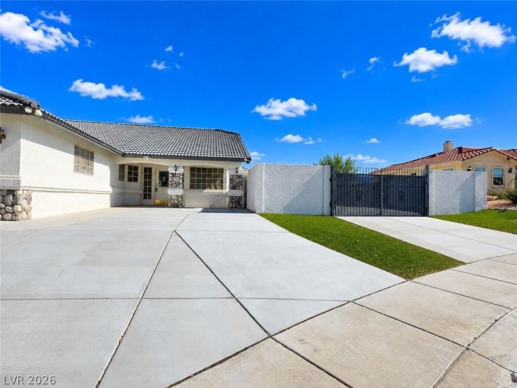 3630 E Vineyard Dr N - Photo 6 of 50