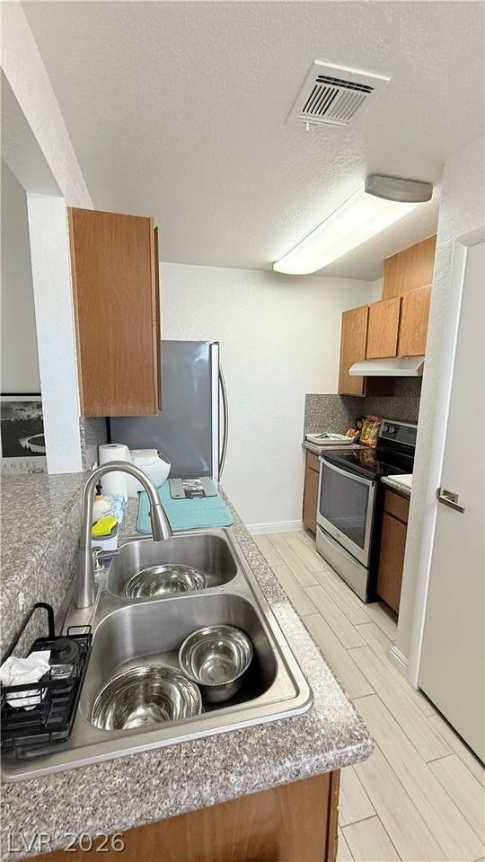 3606 Di Salvo Dr #133 - Photo 6 of 24