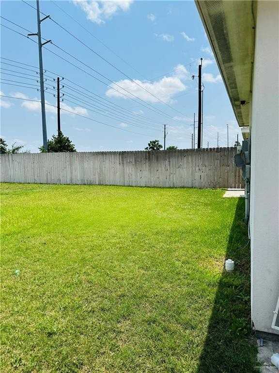 2203 S Pamplona St #2 - Photo 3 of 8