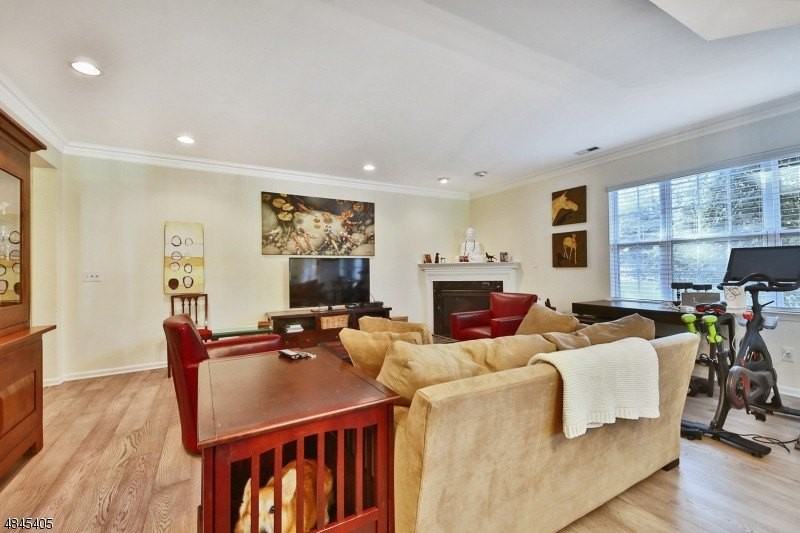 22 Taft Ln - Photo 5 of 24
