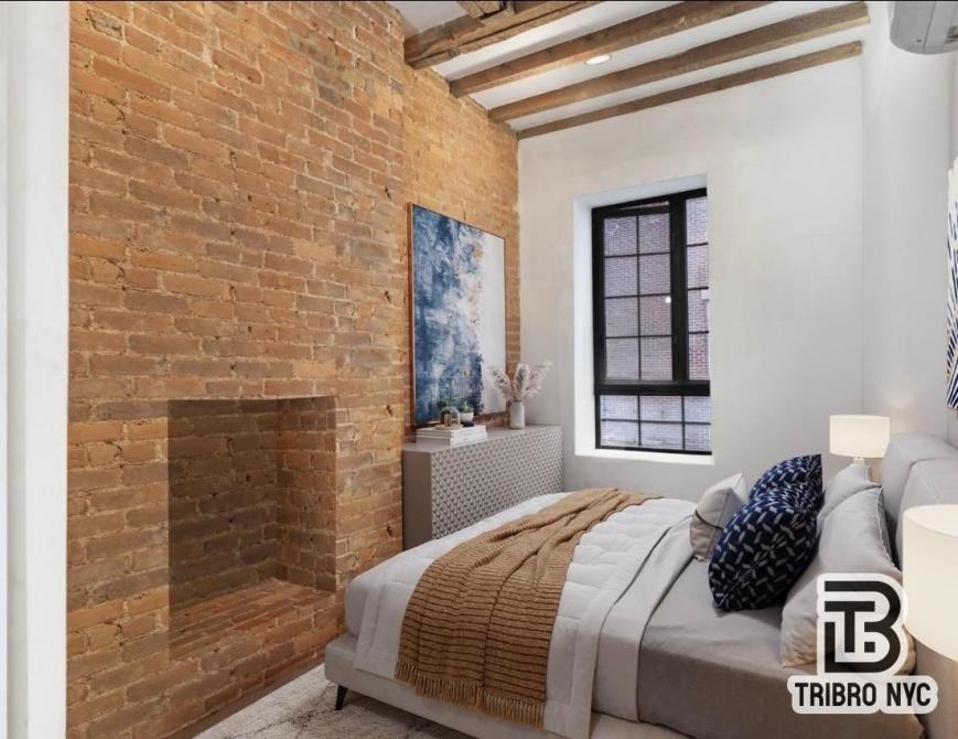 103 Berry St - Photo 4 of 7