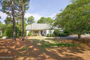 featured image of 108 Fawnwood Dr
