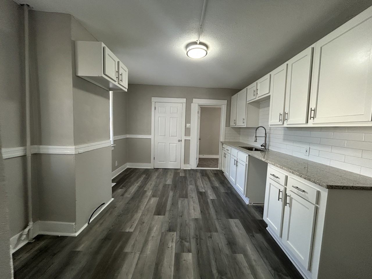 111 N Denver Ave #A - Photo 4 of 21