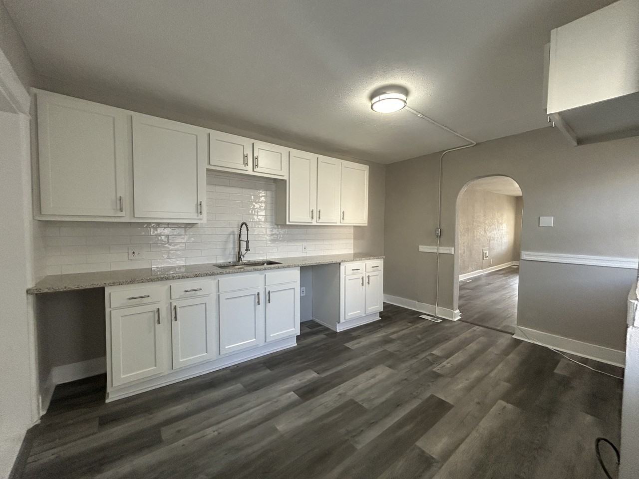 111 N Denver Ave #A - Photo 6 of 21