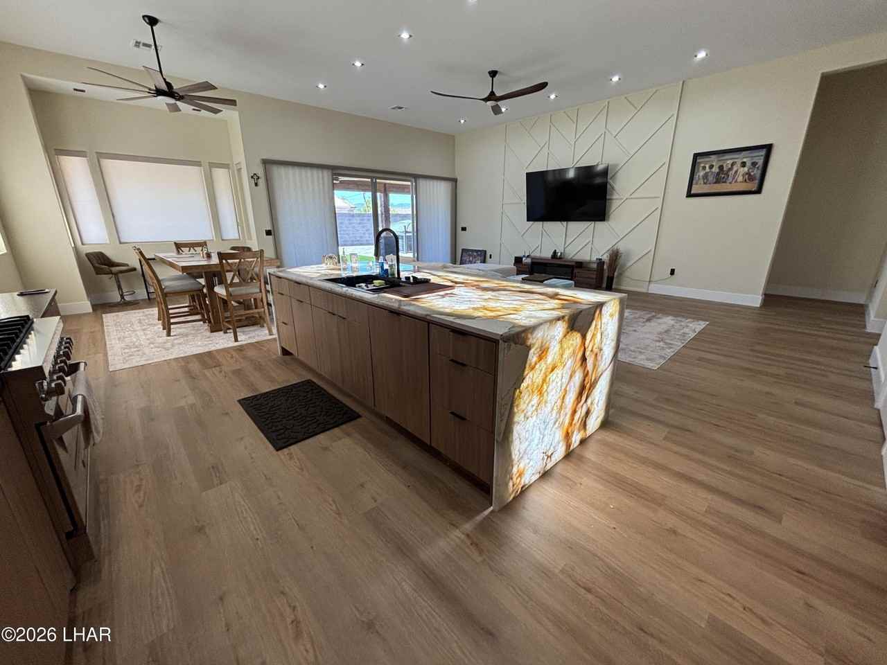 3170 Chemehuevi Blvd - Photo 7 of 47