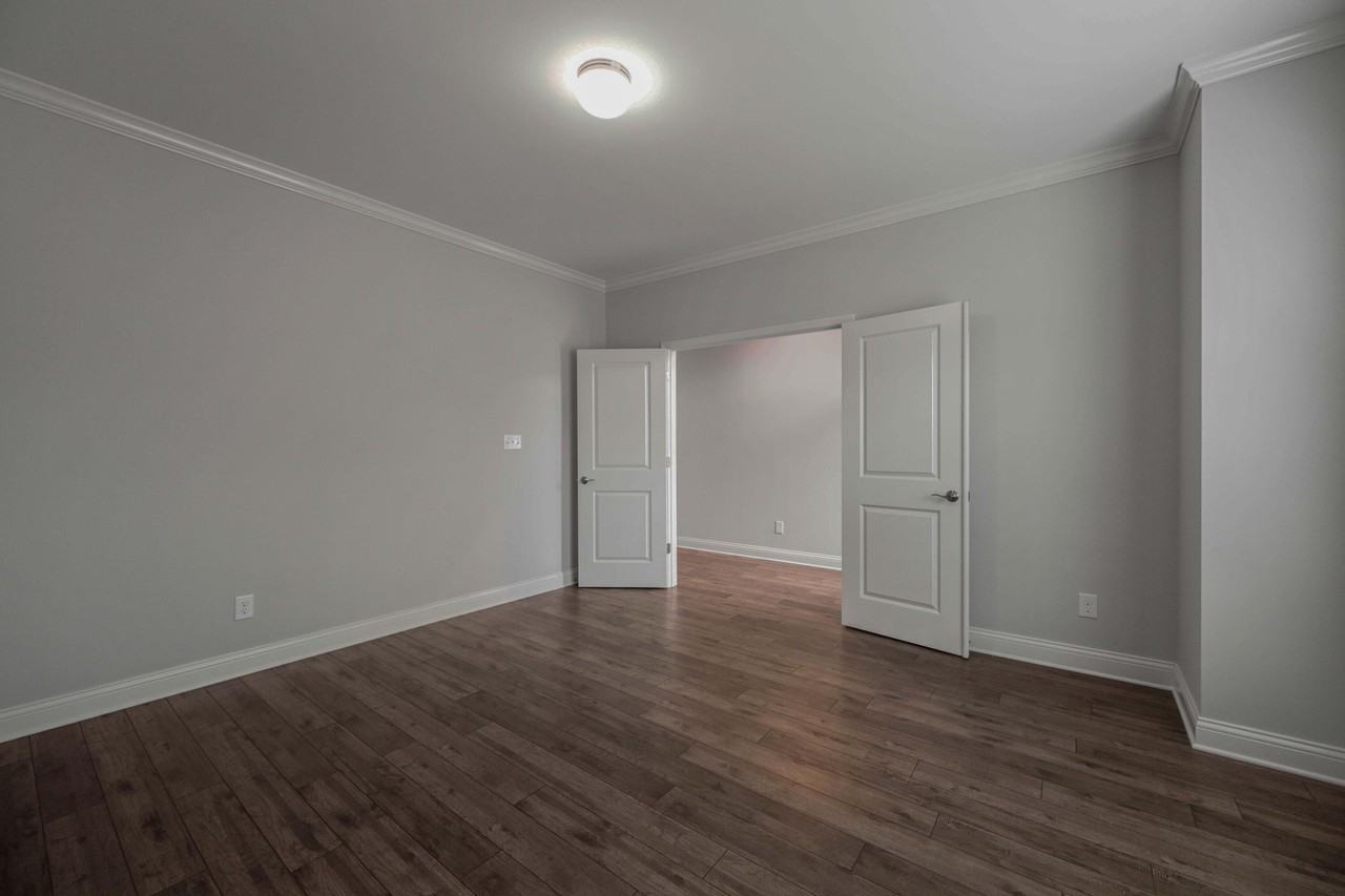 4155 Sperling Dr - Photo 5 of 30