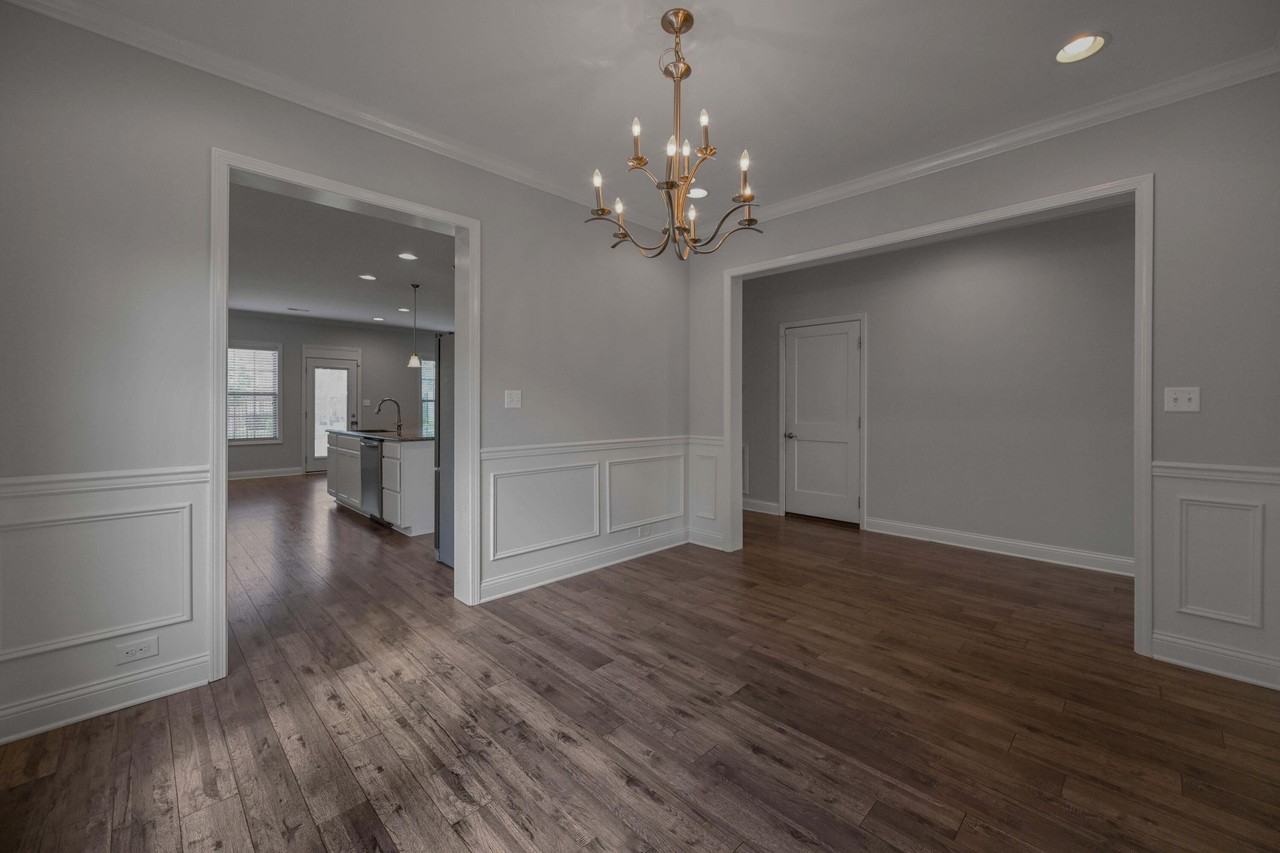 4155 Sperling Dr - Photo 7 of 30
