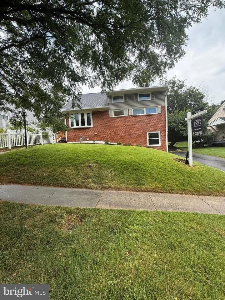 816 Crothers Ln