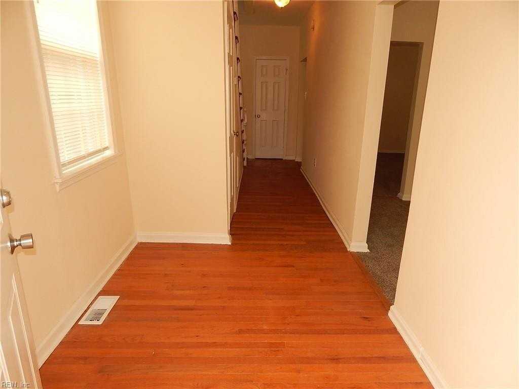 235 Libby St - Photo 2 of 17