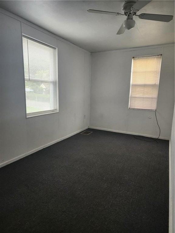 724 E Barner St - Photo 4 of 7