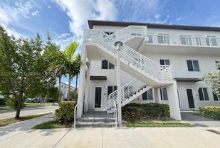 10270 Nw 66th St #101 - Photo 1 of 1