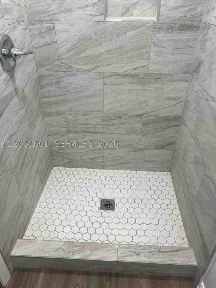 13111 Sw 9th St #13111 - Photo 6 of 7