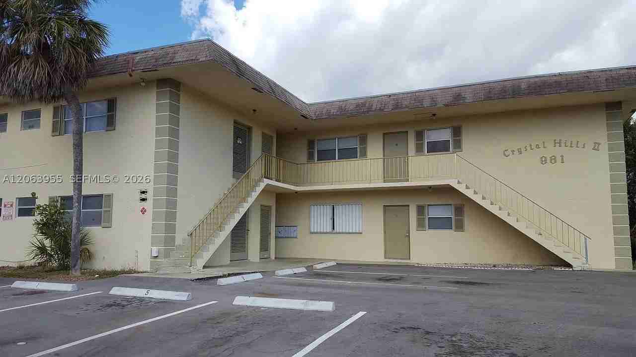 961 Nw 45th St #6
