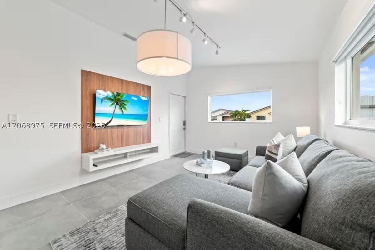 2776 W 71st Pl - Photo 4 of 35