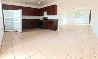 featured image of 2175 Nw 104th St #2