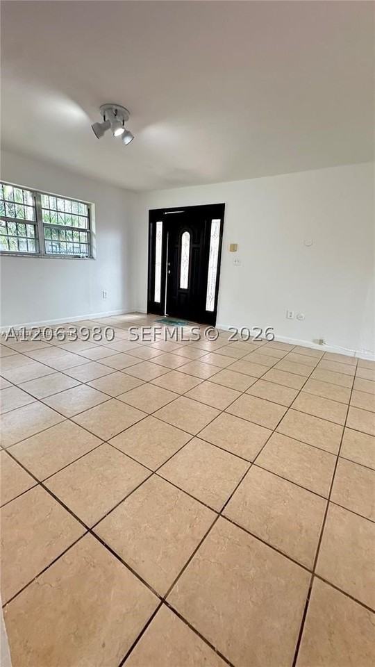 2175 Nw 104th St #2 - Photo 2 of 9