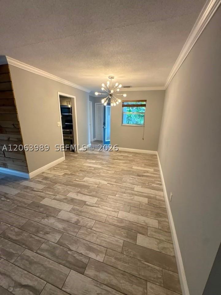 2020 Ne 33rd St #2020 - Photo 6 of 16