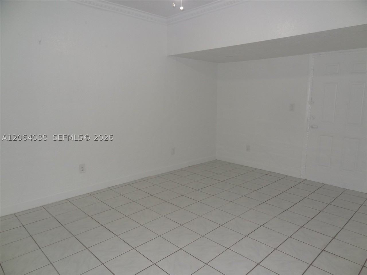9661 Sw 148th Pl - Photo 2 of 8