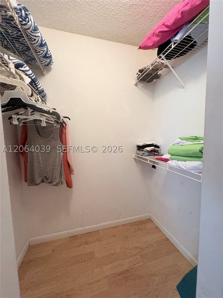 929 Coral Club Dr #929 - Photo 2 of 35