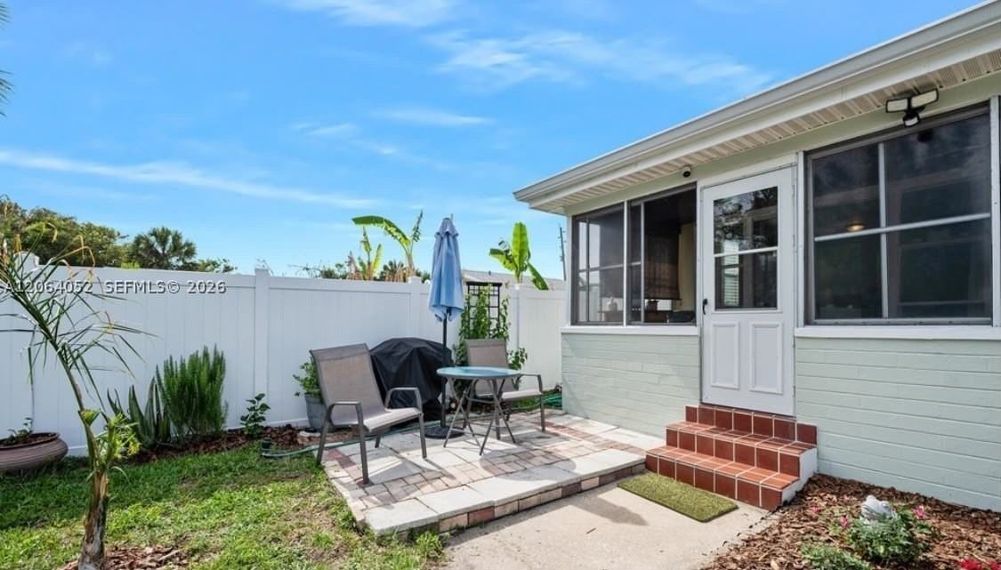 122 Julian Dr #0 - Photo 4 of 16