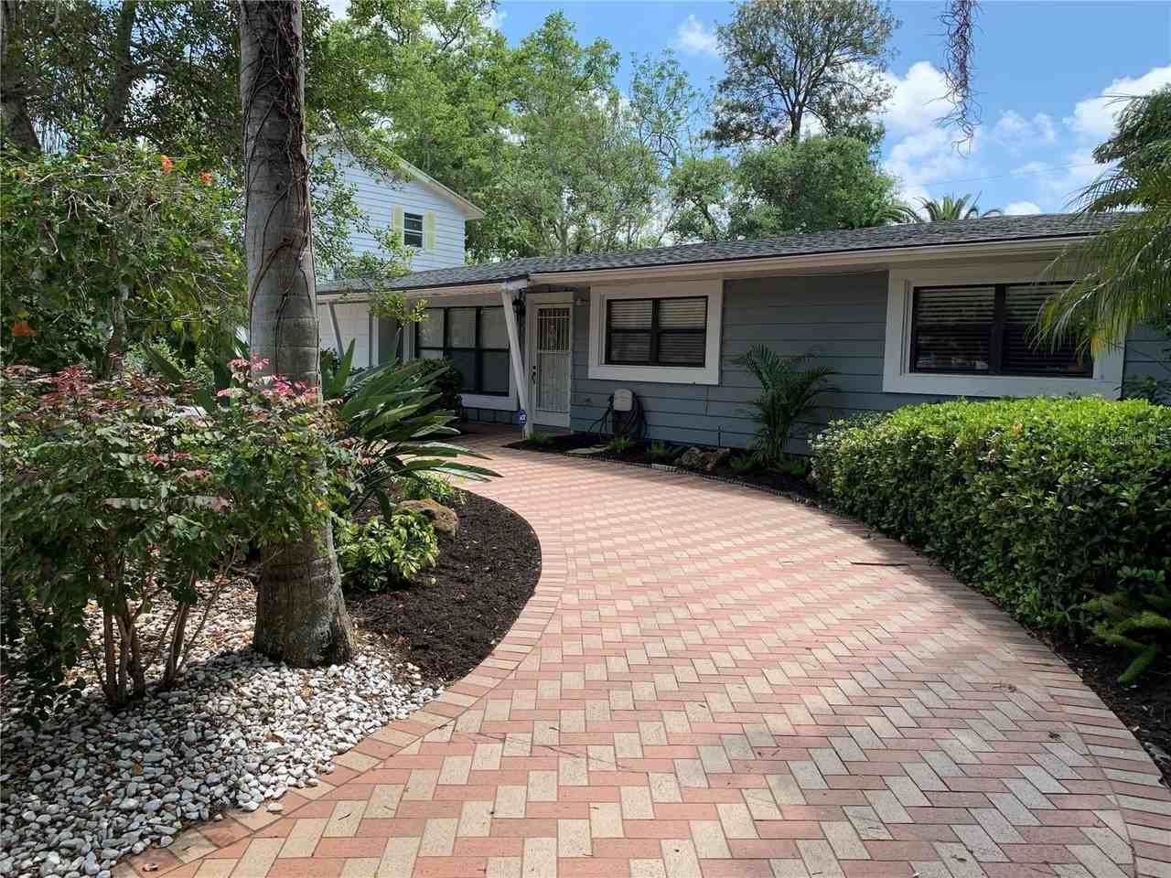 2436 Waldemere St - Photo 3 of 32