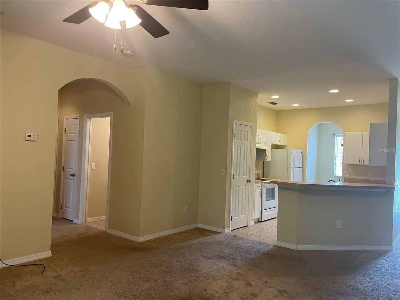 1818 Governor Ave - Photo 3 of 18