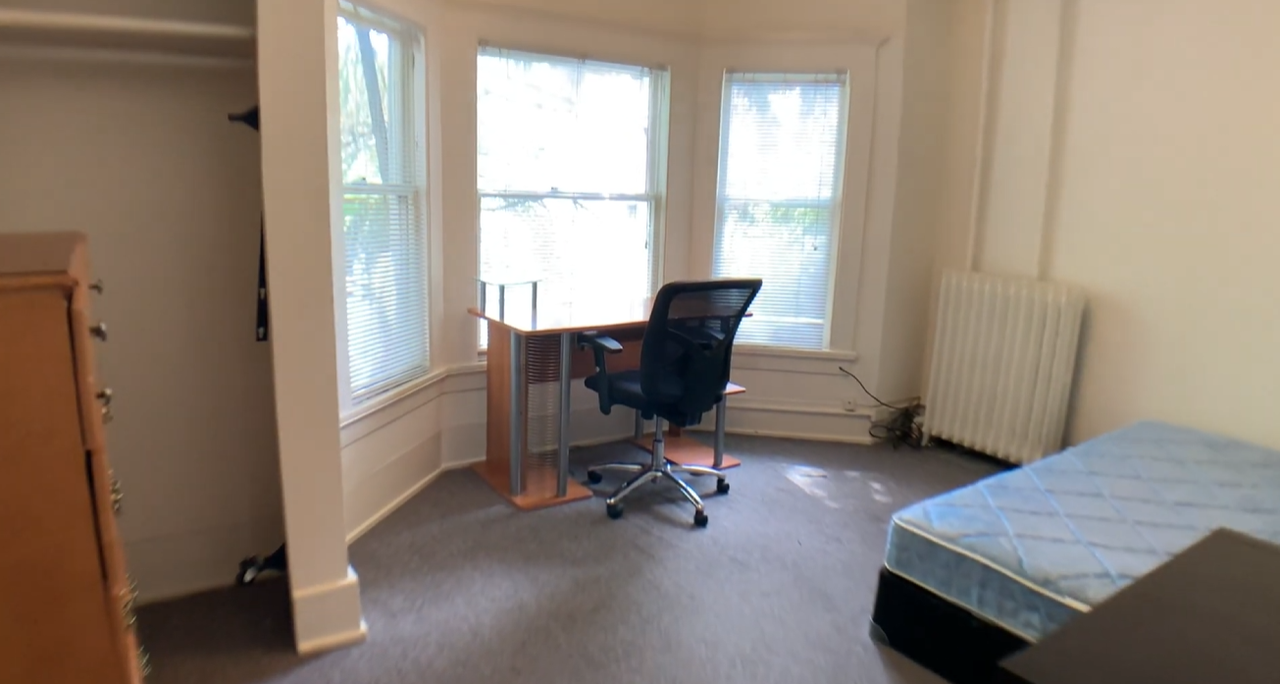210 Williams St #3 - Photo 5 of 11