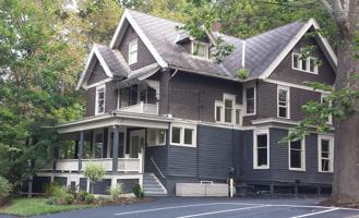 featured image of 117 Dewitt Pl #5