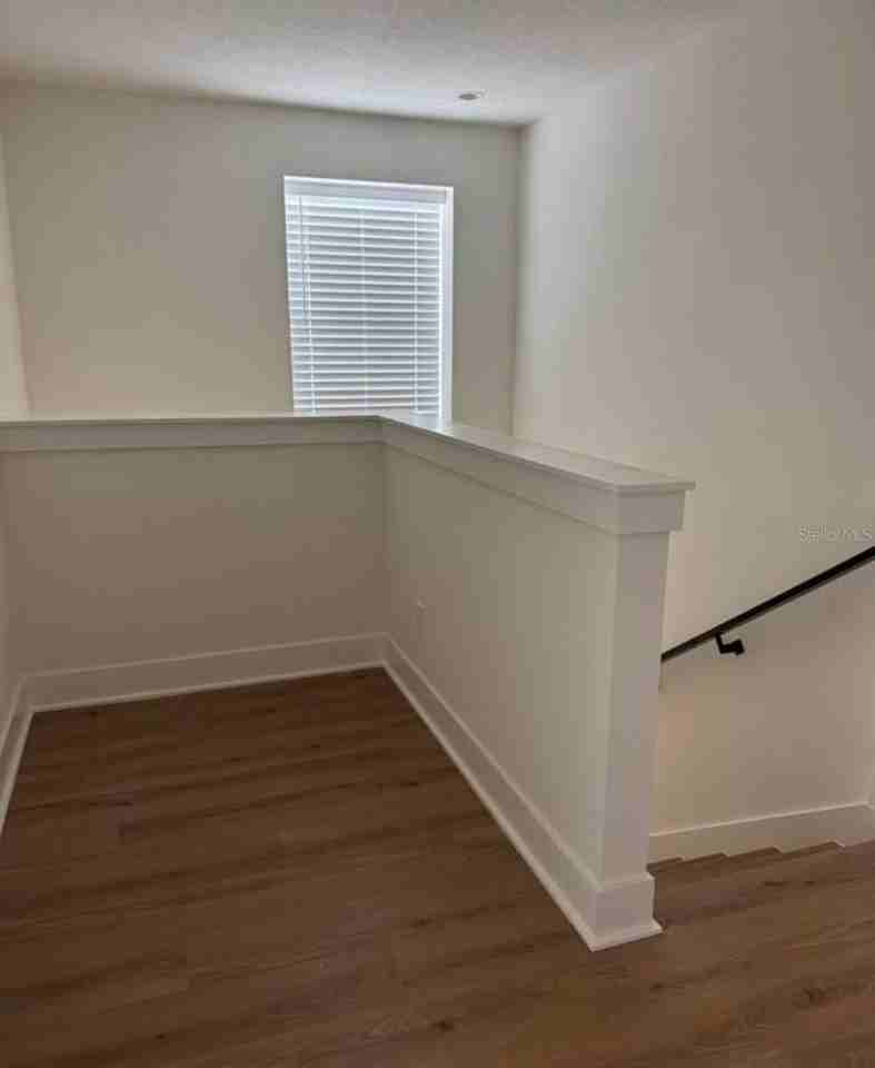 1999 Peel Ave - Photo 6 of 18