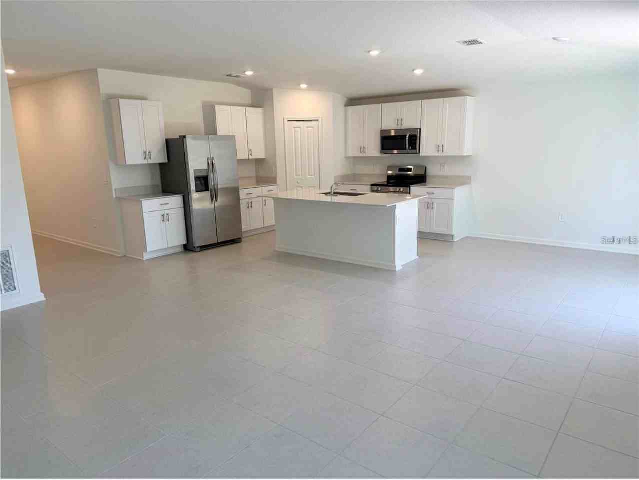 5300 Dagenham Dr - Photo 5 of 16