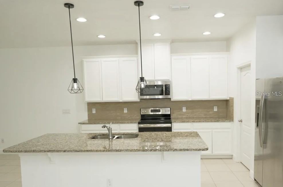 81 Mayo Ct - Photo 7 of 16