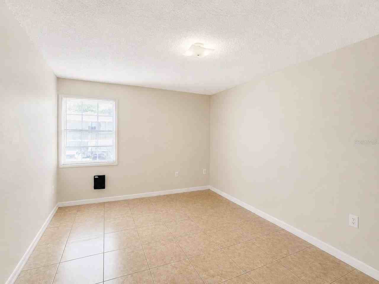2759 L B Mcleod Rd #C - Photo 7 of 10