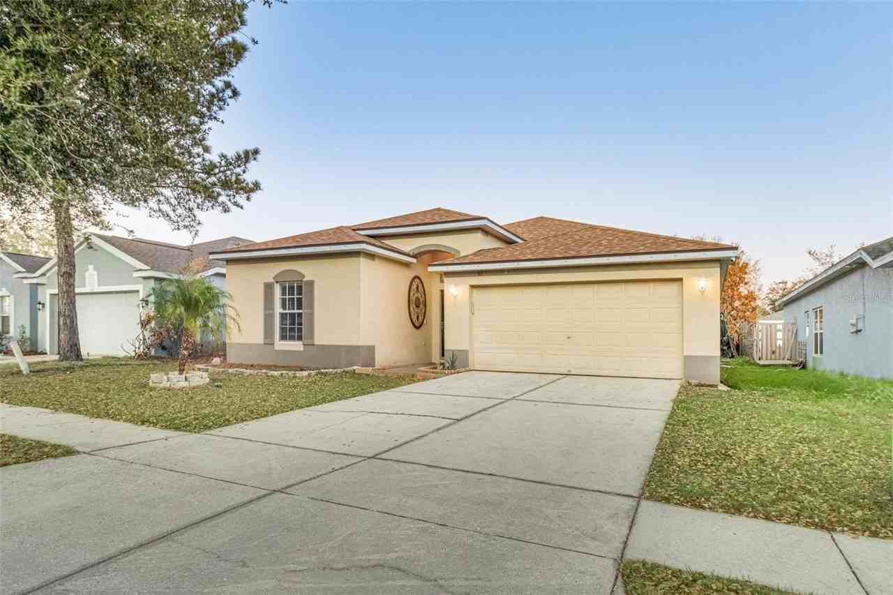 763 Star Pointe Dr - Photo 2 of 32