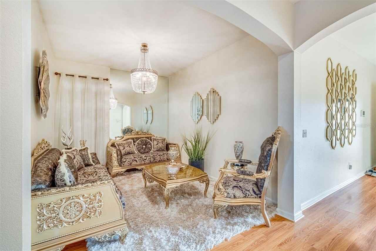 763 Star Pointe Dr - Photo 5 of 32