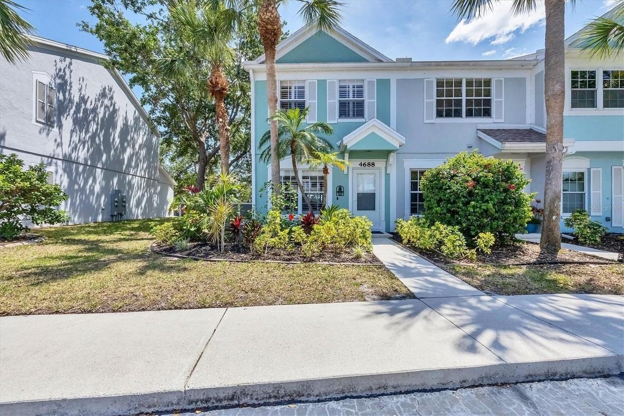 4688 Sabal Key Dr - Photo 2 of 33