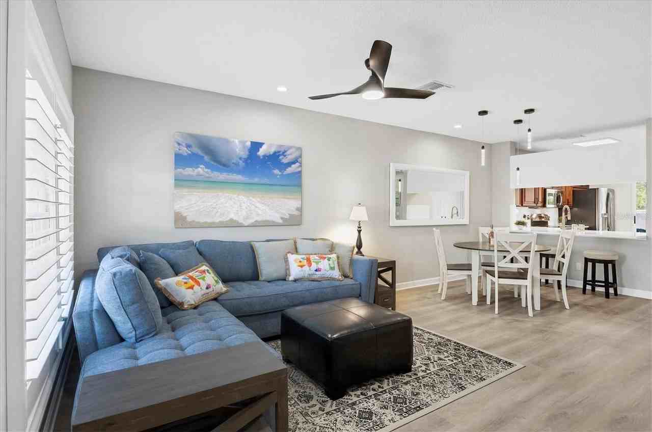 4688 Sabal Key Dr - Photo 3 of 33