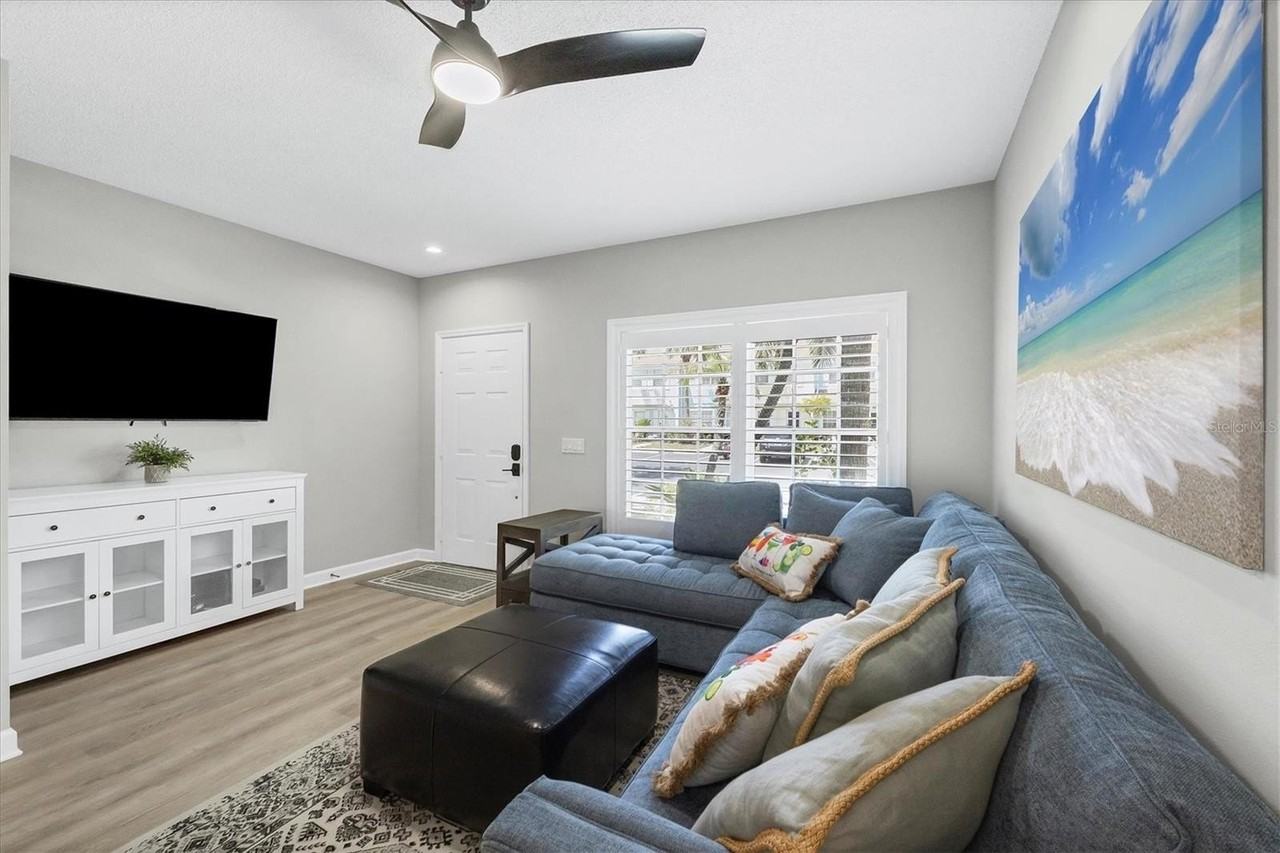 4688 Sabal Key Dr - Photo 4 of 33