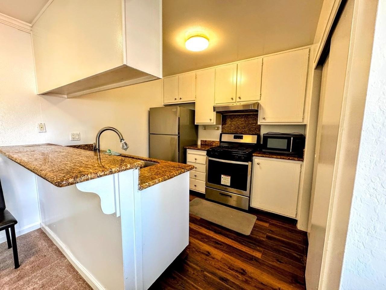 2116 Eric Ct - Photo 4 of 10