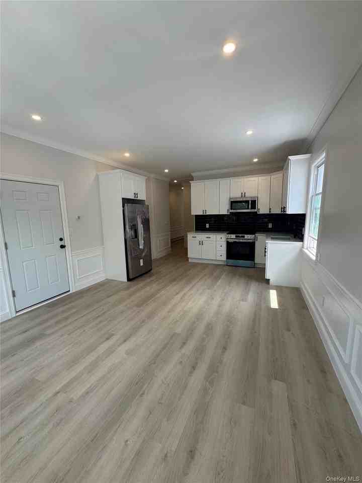 4370 Edson Ave #2 - Photo 2 of 7
