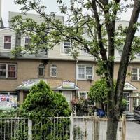 featured image of 2351 Tiebout Ave