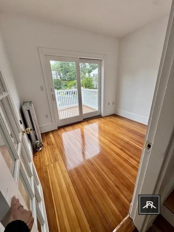 145 Lagrange St - Photo 4 of 10