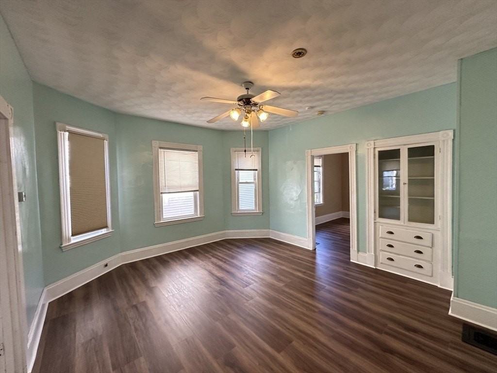 49 Ashland St #49 - Photo 3 of 13