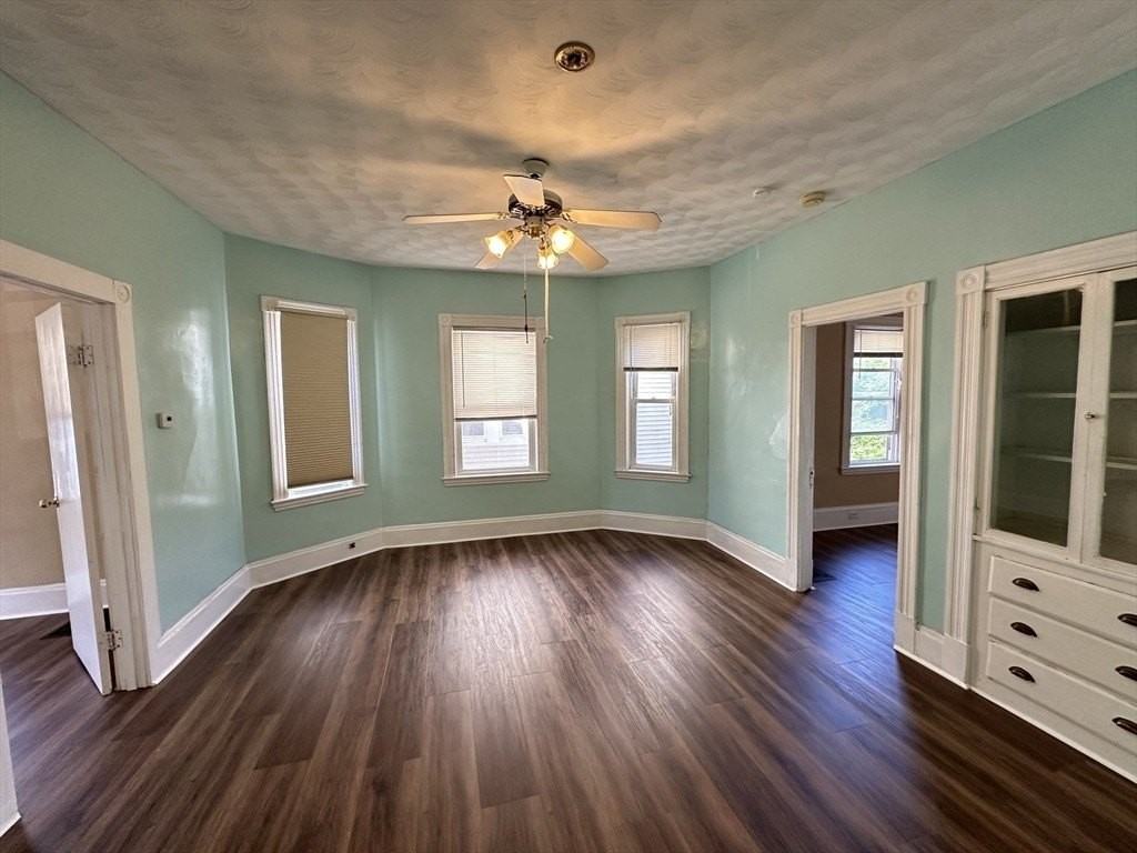 49 Ashland St #49 - Photo 4 of 13