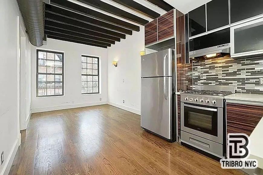 1650 Norman St - Photo 2 of 5