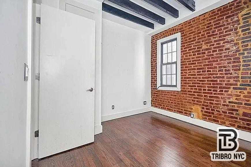 1650 Norman St - Photo 3 of 5