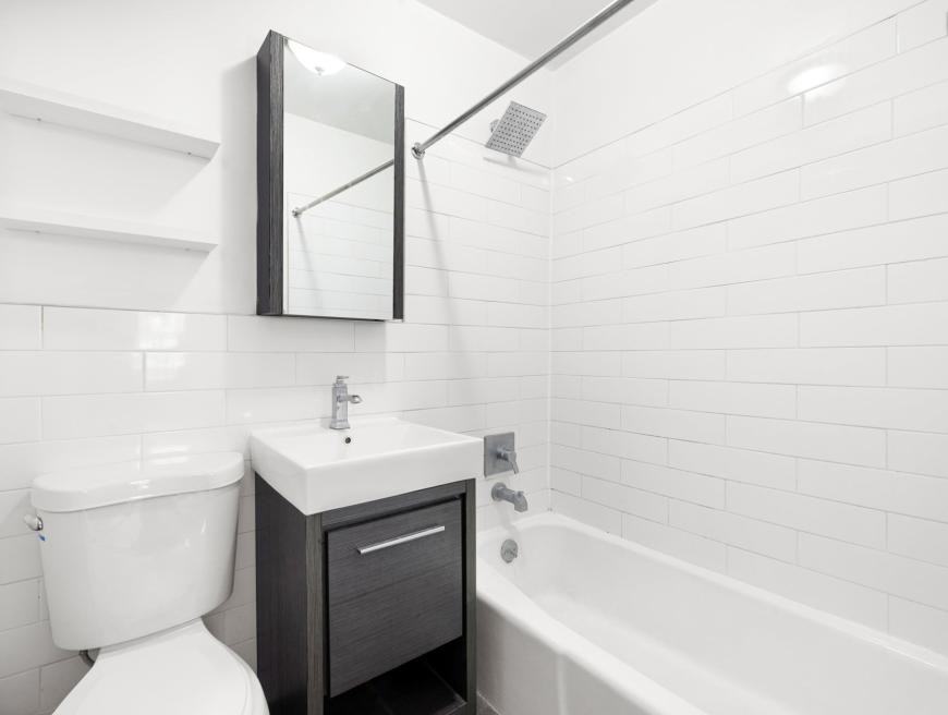 341 W 19th St - Photo 6 of 6