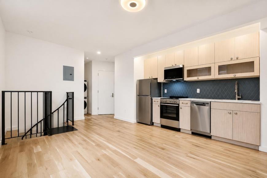 524 W 134th St