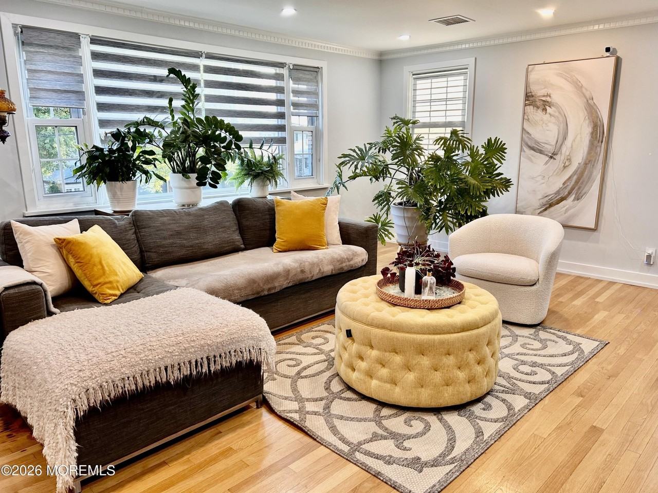 224 Colonial Ave #2ndFL - Photo 4 of 11