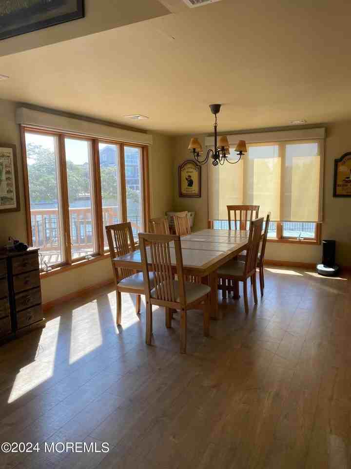 29 Julia Dr - Photo 5 of 22