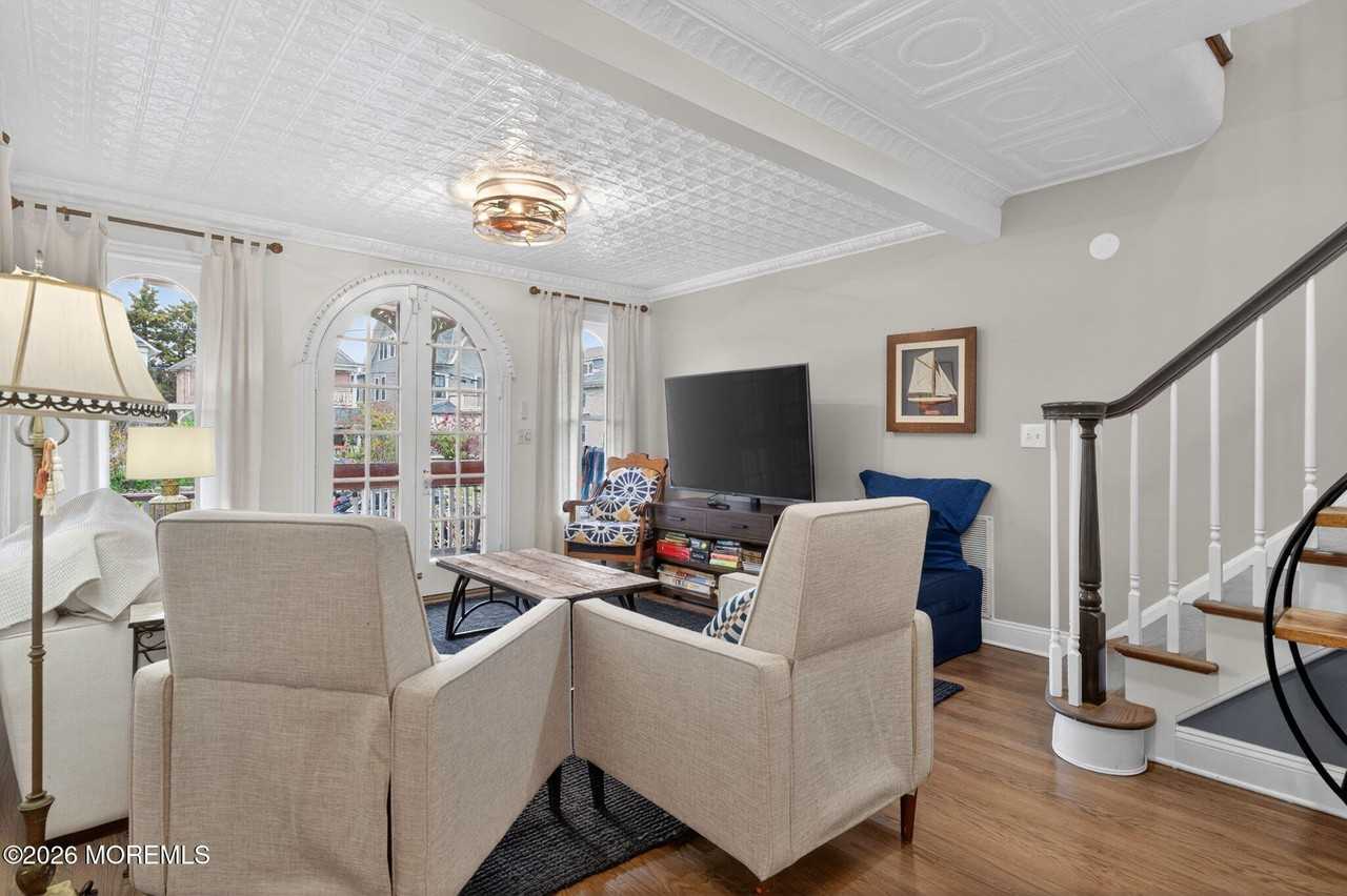 58 Broadway - Photo 7 of 27